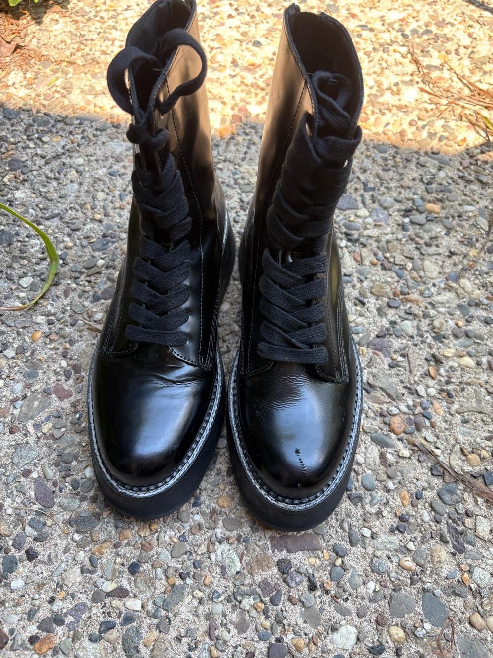 Steve Madden Platform Boots 🖤
